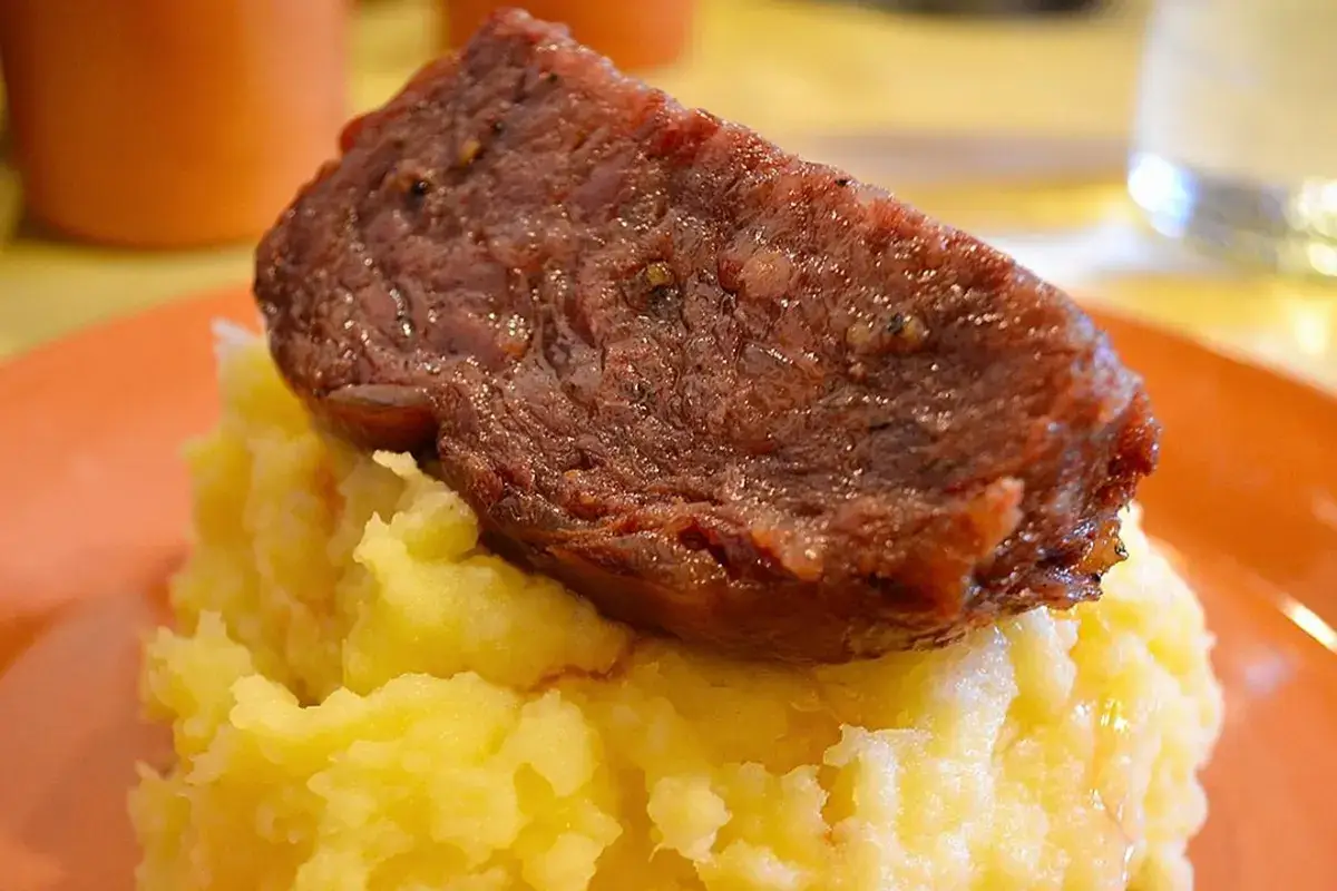 La salama da sugo Ferrara Food Festival, a novembre tre giorni di salute, gusto e arte